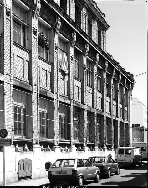 Façade ouest. Elevation du rez de chaussée et du premier étage.