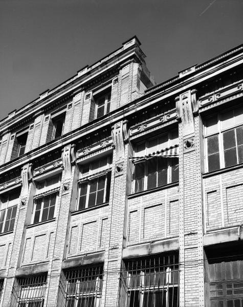 Façade ouest. Elevation : Détail des parties supérieures.