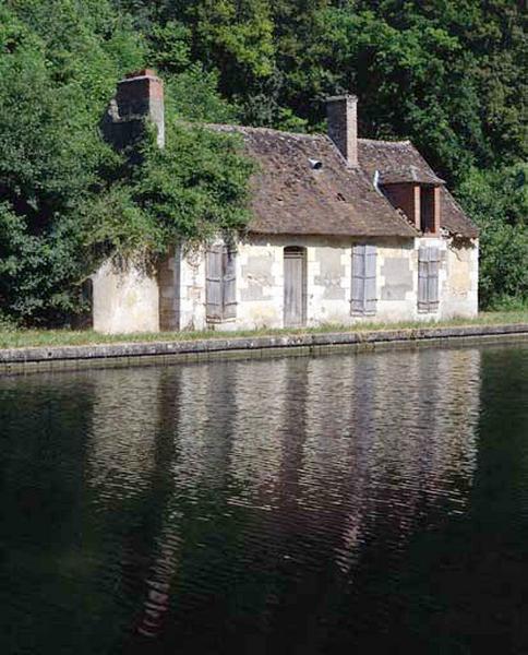 Canal de navigation dit canal du Loing