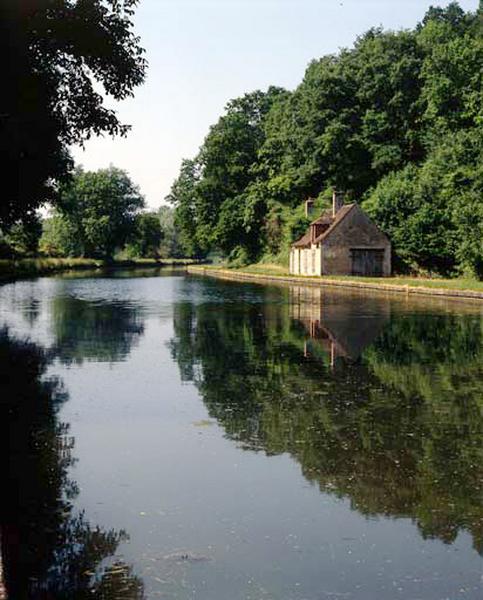 Canal de navigation dit canal du Loing