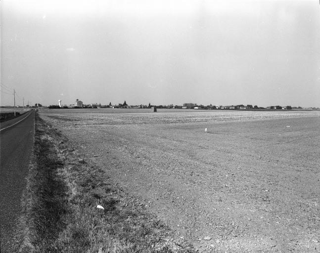 Vue de Cravant en venant de Villorceau.