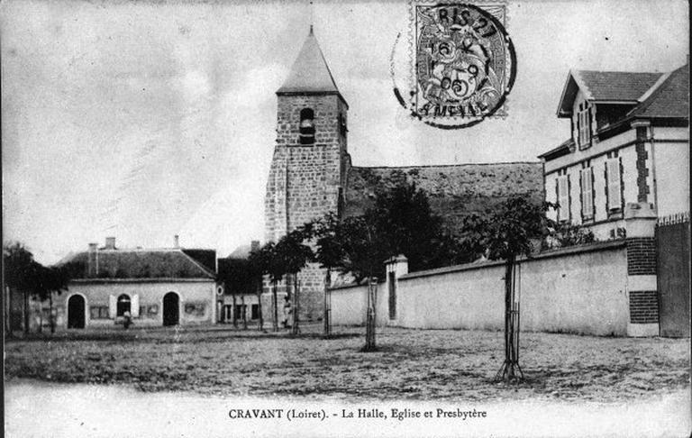 Le presbytère, l'église et l'ancienne halle avant 1913.