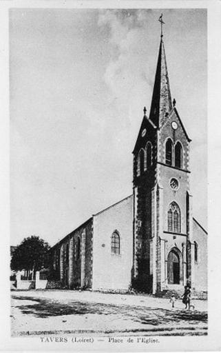 L'église vue au nord du terre-plein occidental au début du siècle.