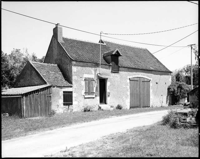Vue d'ensemble prise de l'ouest.