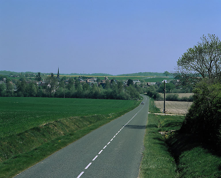 Vue d'ensemble du village prise depuis l'ouest.