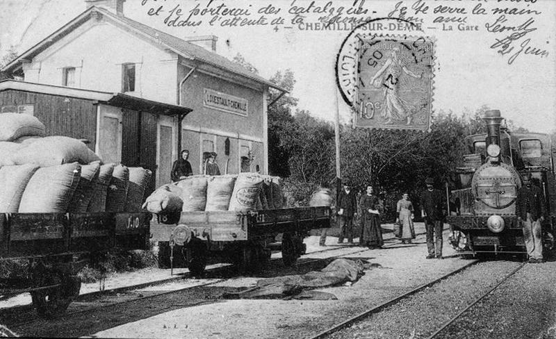 Vue de la gare. Carte postale, premier quart du 20e siècle.