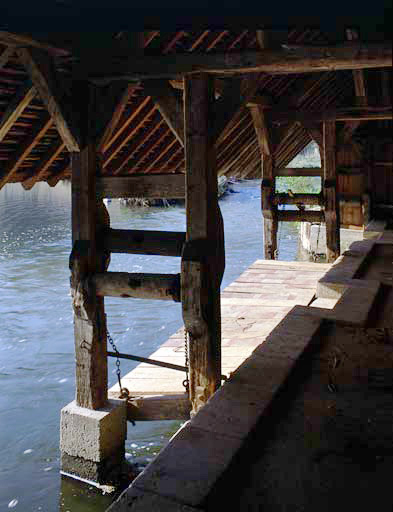 Lavoir sur le Loing