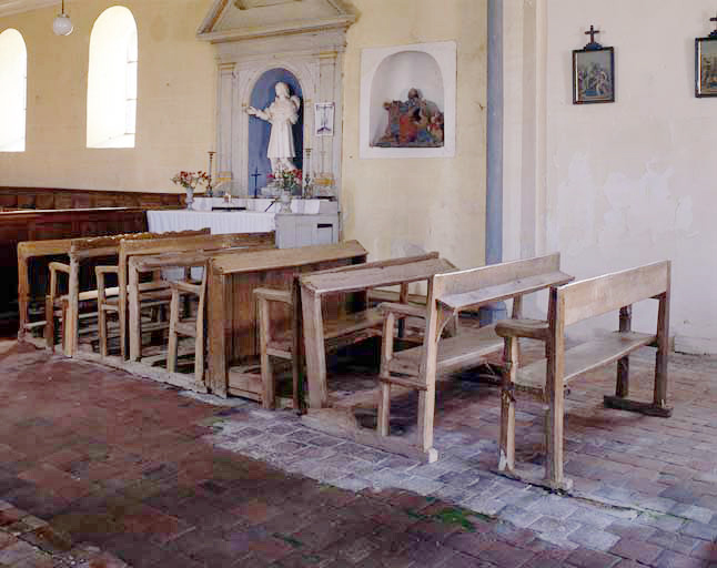 Vue d'ensemble des bancs de la fin XVIIIe.