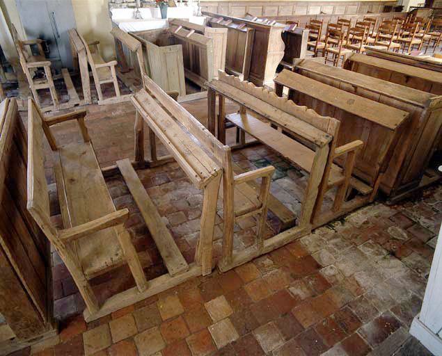 Vue d'ensemble des bancs de la fin XVIIIe.