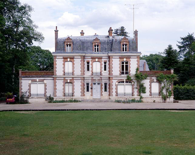 Maison du directeur, façade principale.