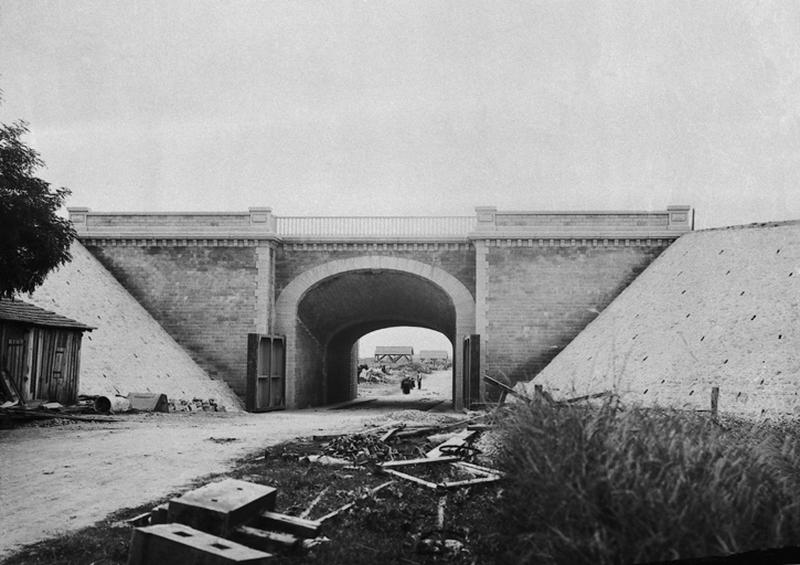 Vue d'ensemble d'après une photographie ancienne.