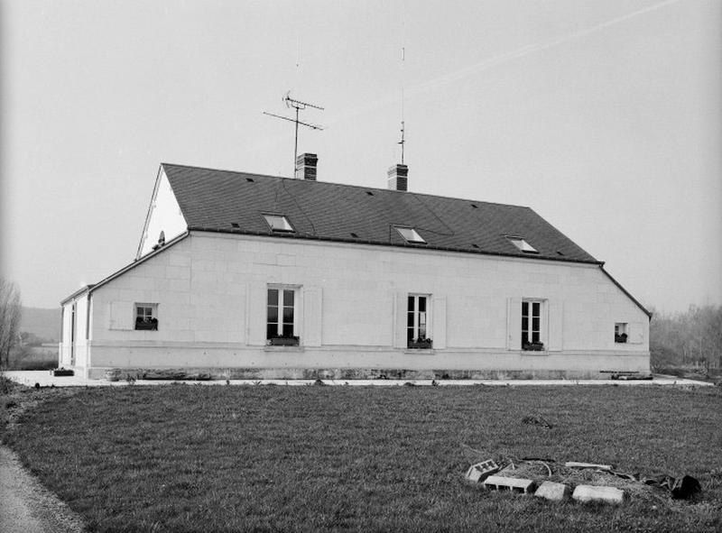 Façade postérieure de la maison éclusière.