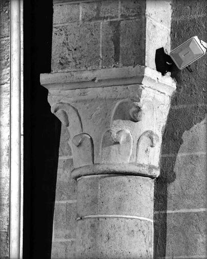 Chapiteau du bas-côté sud de la partie droite du choeur : 1 sud.