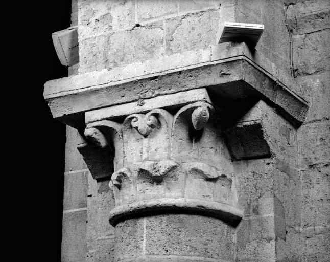 Chapiteau du pilier sud-ouest du transept : Va sud.