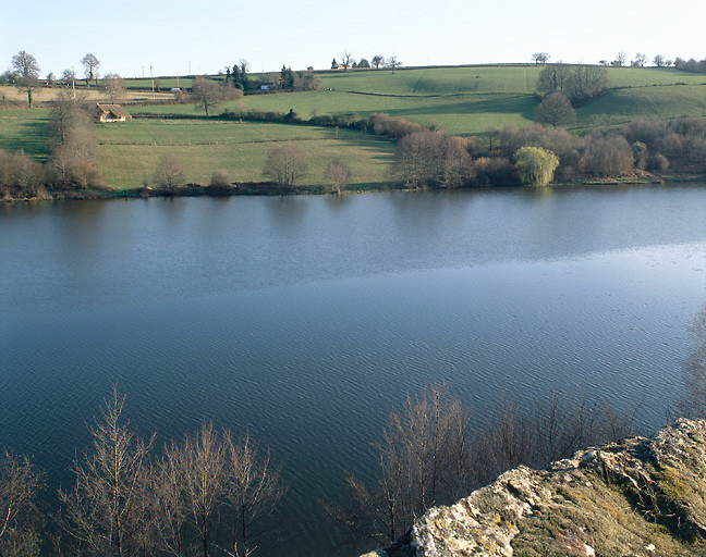 Plan d'eau.