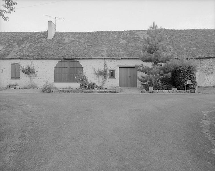 Bâtiment sud. Détail du logis ouest.