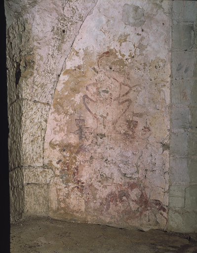 Vue intérieure. Partie haute du chevet.Partie gauche du mur est. Peinture murale : Christ en gloire et guerriers.