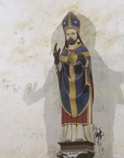 Statue : saint Aubin