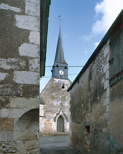 Vue de la façade ouest.