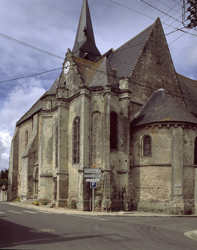 Elévation extérieure. Vue de la Chapelle de Beaune.