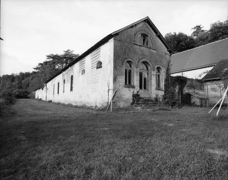 Anciennes écuries.