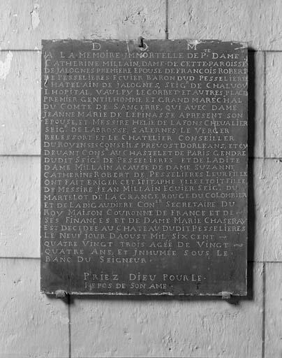 Dalle funéraire (No 2)