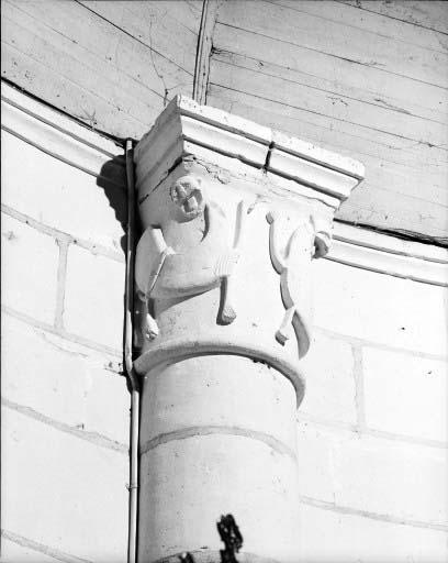 Choeur, troisième colonne engagée sud : animaux fabuleux.