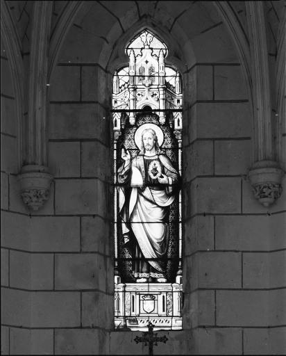 Baie 0 : Christ du Sacré-Coeur.