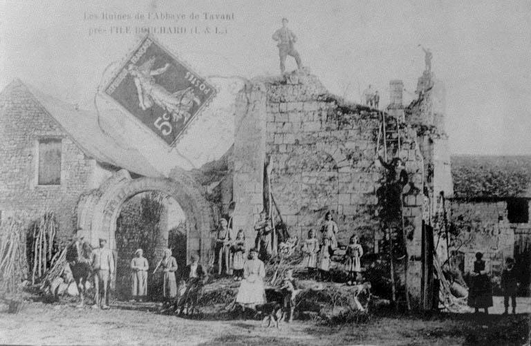 Vue de l'ancienne église du prieuré, avant la démolition du portail ouest en 1932.