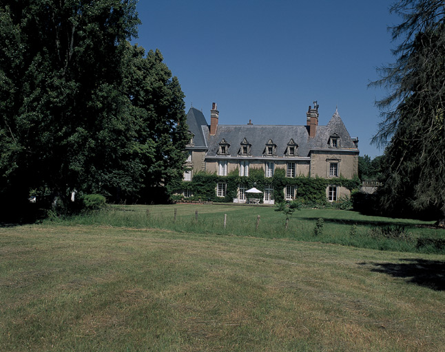 Vue générale de la façade Sud.