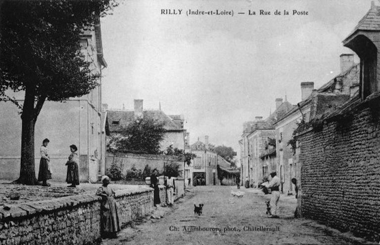 Vue de la rue de la Poste.