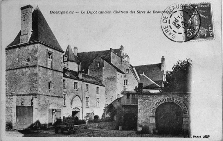 Logis seigneurial de Dunois et de Jean d'Orléans-Longueville, actuellement musée