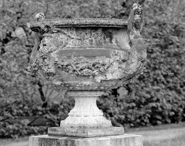 Vase décoratif de jardin