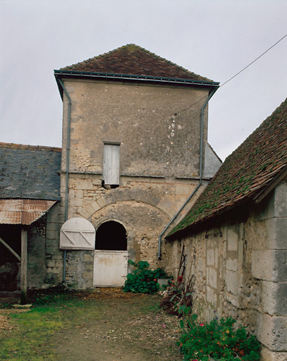 Vue d'ensemble du pigeonnier.