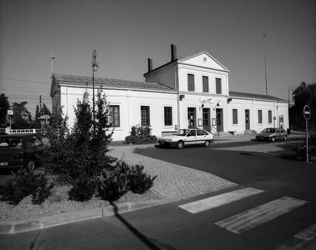 Elévation de la façade donnant sur la ville.