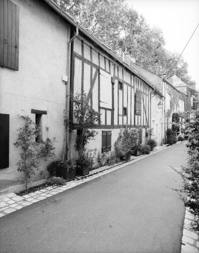 Façade rue du Ravelin de la maison sise 24, quai de l'Abbaye.