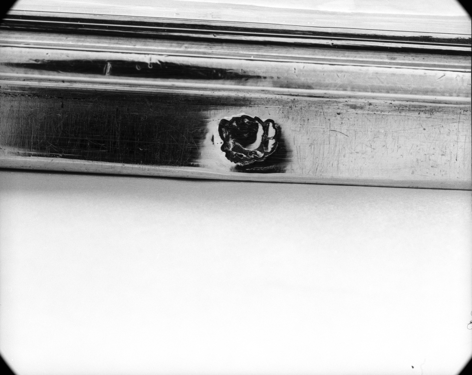 Détail : poinçon.