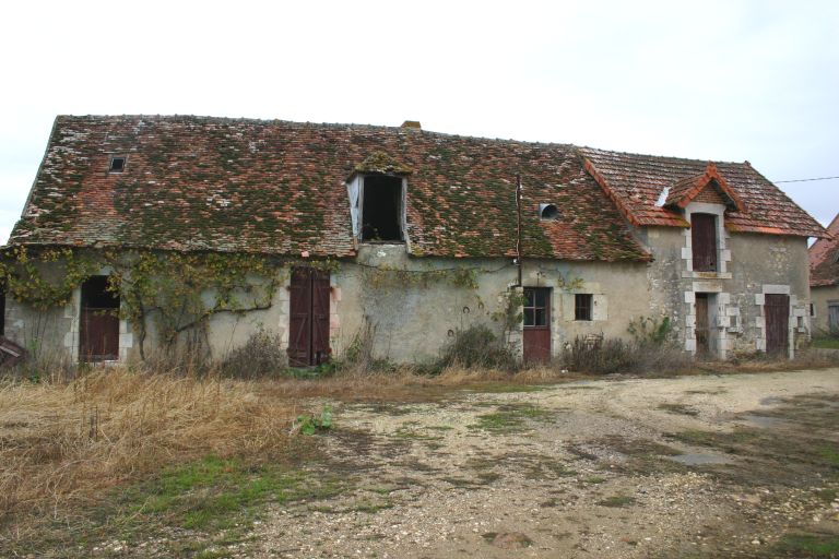 Le bâtiment d'habitation.