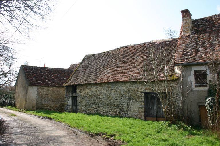 La grange.
