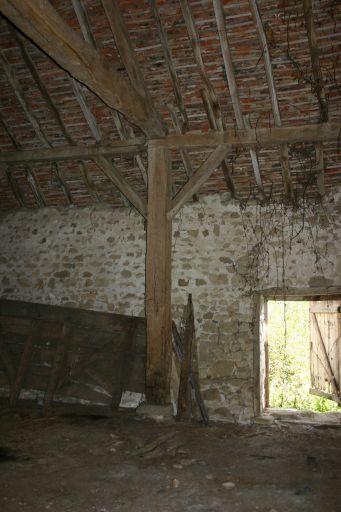Charpente de la grange.