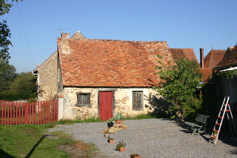 Maison à une pièce à Lagecoué, vue générale.