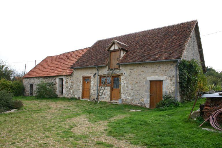 Ferme à la Ménardière, bergerie et ancien logement.