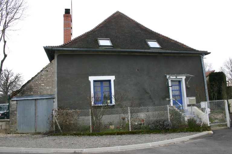 Pignon de l'habitation.
