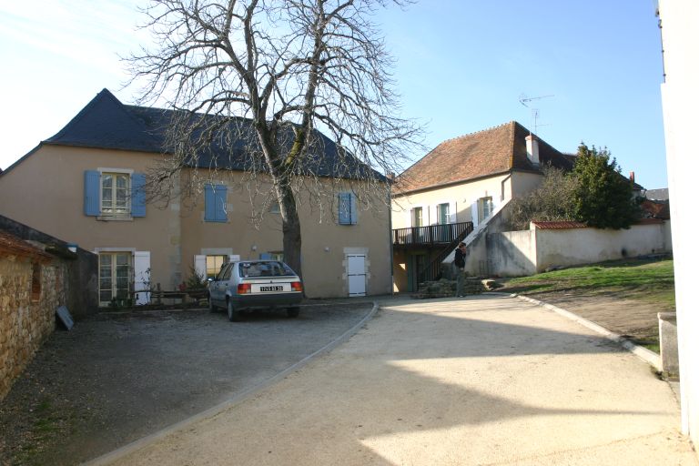 Façade est.