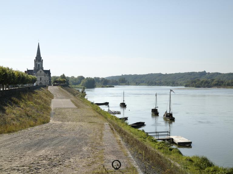 Vue d'ensemble vers l'amont.