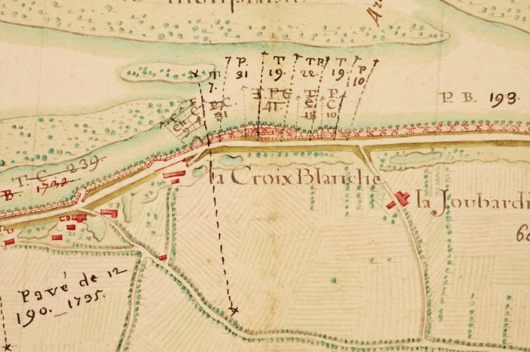 Extrait de la carte de Cassini levée entre 1756 et 1789. L'île Bourdon existe encore à cette période. ; Extrait de la carte de Cassini levée entre 1756 et 1789. Mention du Port Boulet. ; Extrait de la carte de Cassini levée entre 1756 et 1789. L'île Bourdon existe encore à cette période.