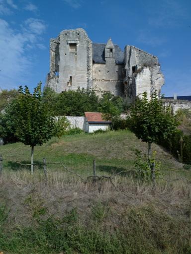 Vue d'ensemble du corps de logis, au sud.