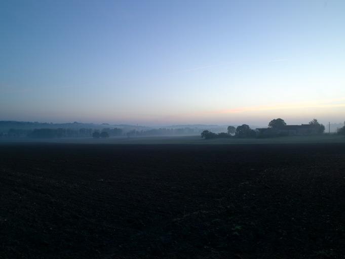 Vue à l'aube depuis Crouzilles.