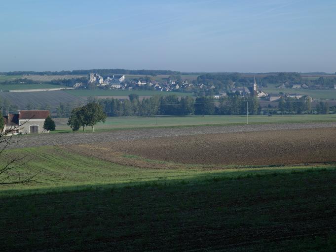 Vue partielle de la Dactière à Crouzilles et Crissay-sur-Manse à l'arrière plan.
