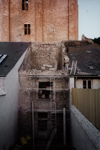Le petit bâtiment arrière lors des restaurations de 1979.